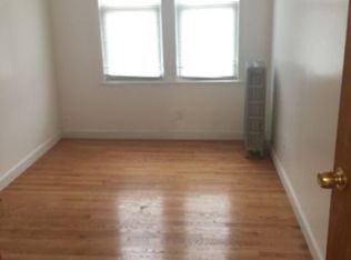 2117 21st Rd, Astoria, NY 11105