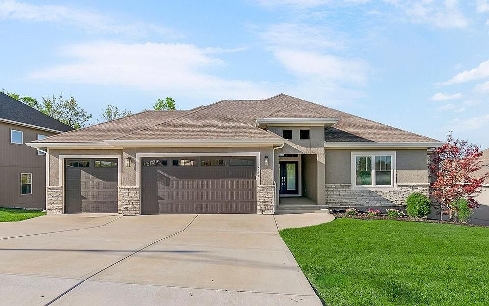 1st image of 9831 Promenade Dr