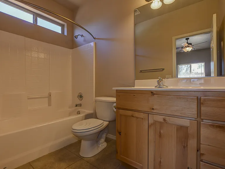 7839 E Loos Dr — Photo 11