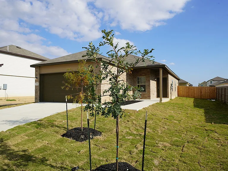 745 Tupelo Tank Dr — Photo 2
