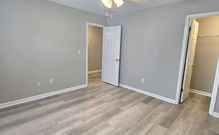 3611 Gainesway Trce — Photo 31