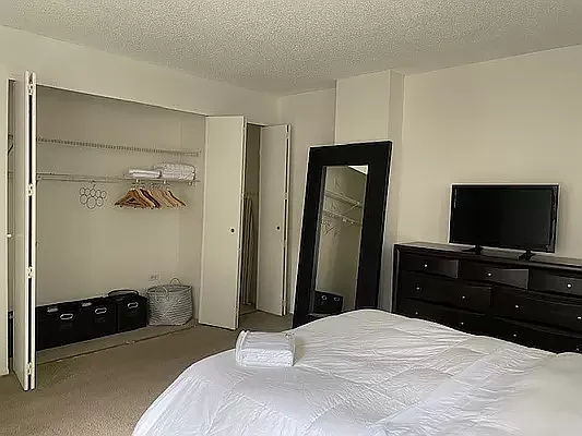 150 W 51st St #2119 — Photo 9