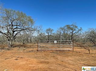 71 Western Lane Rd, Leesville, TX 78122