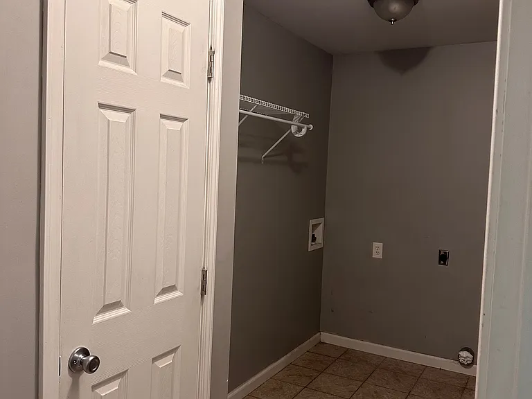 51 Fox Hollow Dr #51 — Photo 6