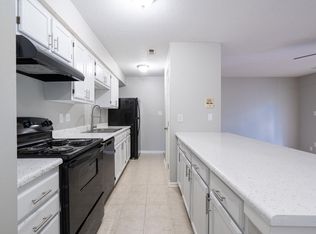 2010 Quaker Lndg APT 201, Raleigh, NC 27603