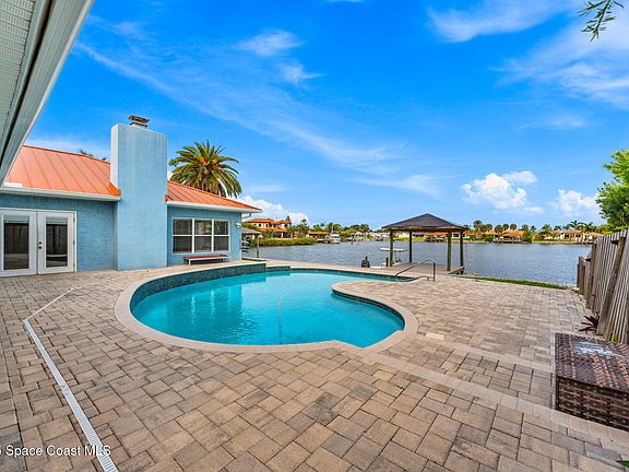 4th image of 433 Saint Lucia Ct