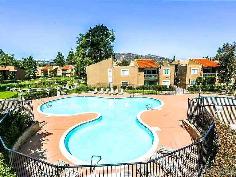 17075 W Bernardo Dr #101 — Photo 2