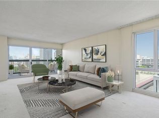 2510 Grand Blvd APT 1205, Kansas City, MO 64108