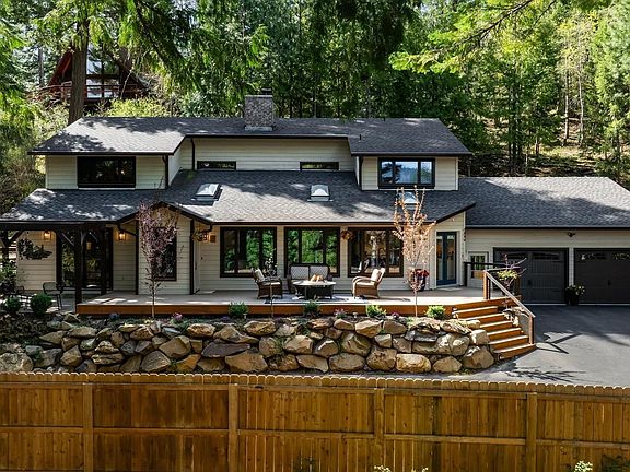 2nd image of 5884 E Hayden Lake Rd