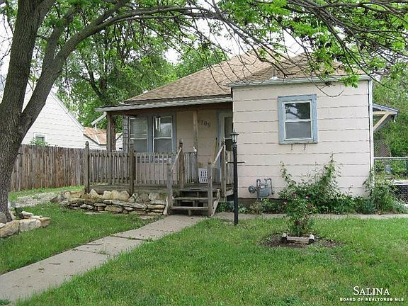 3rd image of 709 W Prescott Ave