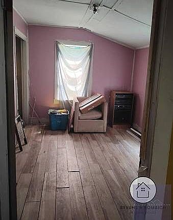 5th image of 212 W Jerger St