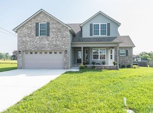 31 Saddle St, Manchester, TN 37355