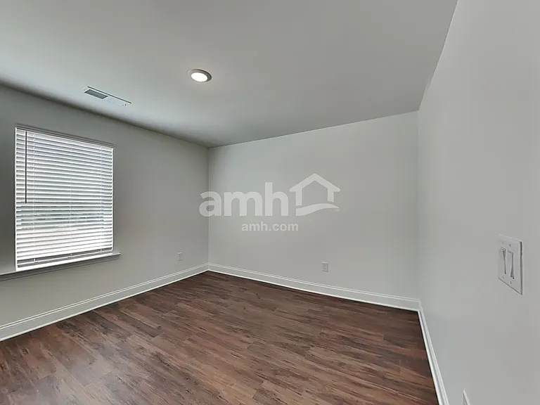 90 Spruce Cir — Photo 27
