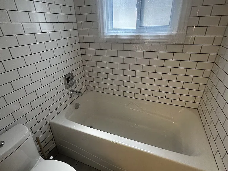 11923 93rd St NW — Photo 6