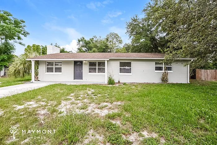 705 Maple Ave — Photo 1
