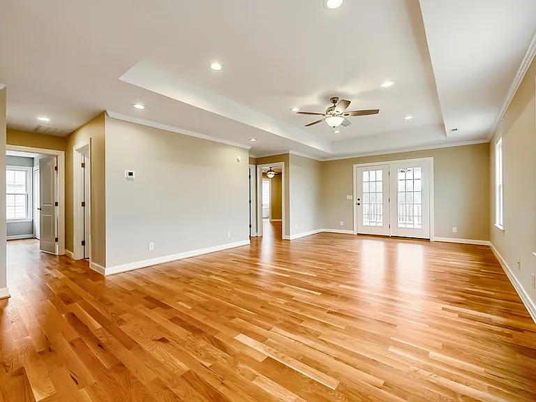 235 College Park Dr — Photo 6