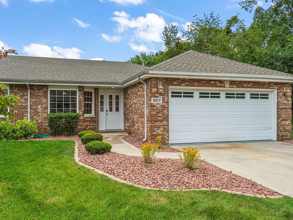 1st image of 1077 Freedom Cir S