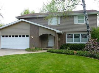 5603 Barberry Ln, Saginaw, MI