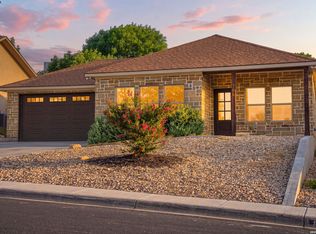 706 Oak Valley Dr, Kerrville, TX 78028