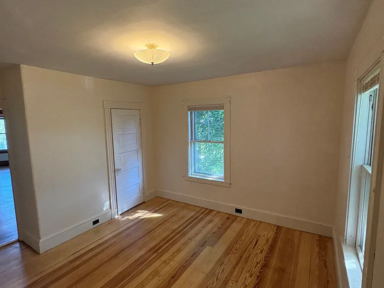 68-70 Adams St #2 — Photo 22