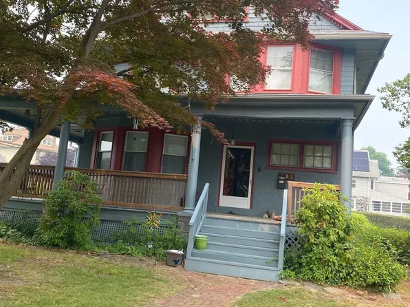 191 N Lansdowne Ave, Lansdowne, PA 19050