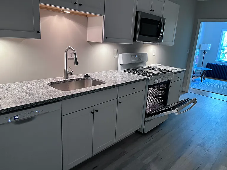 2959 Nelson Pl SE #4 — Photo 2