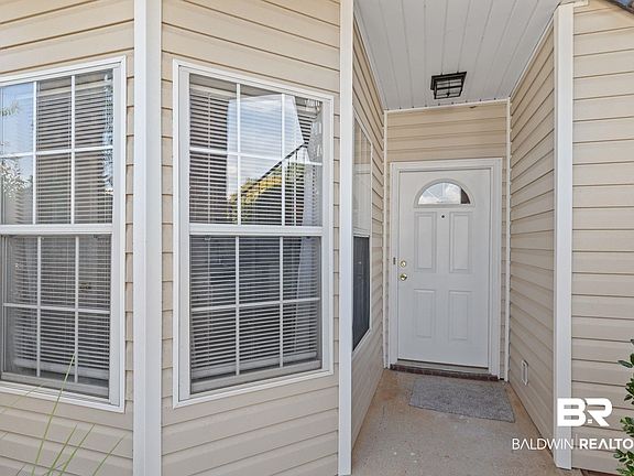 2nd image of 2651 S Juniper St APT 203