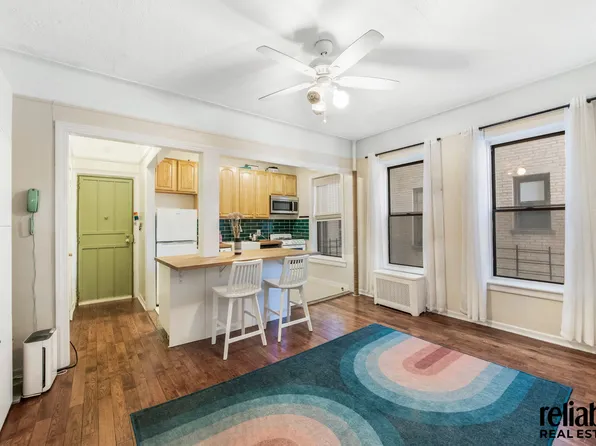 2913 Foster Avenue image 3 of 16