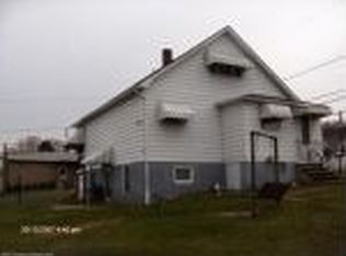 1165 Franklin St #L-213-21, Old Forge, PA 18518