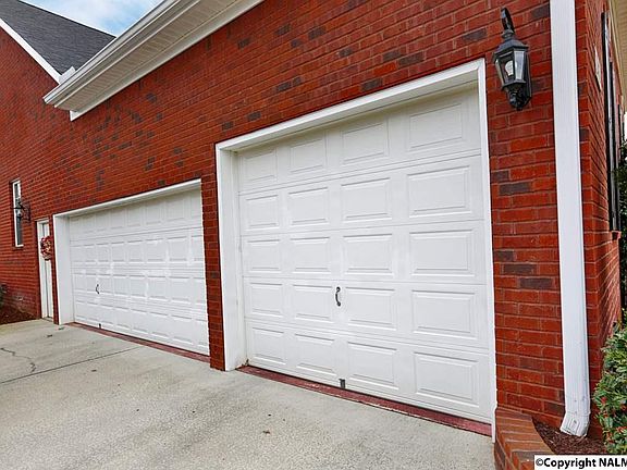 3rd image of 242 Bishop Farm Way