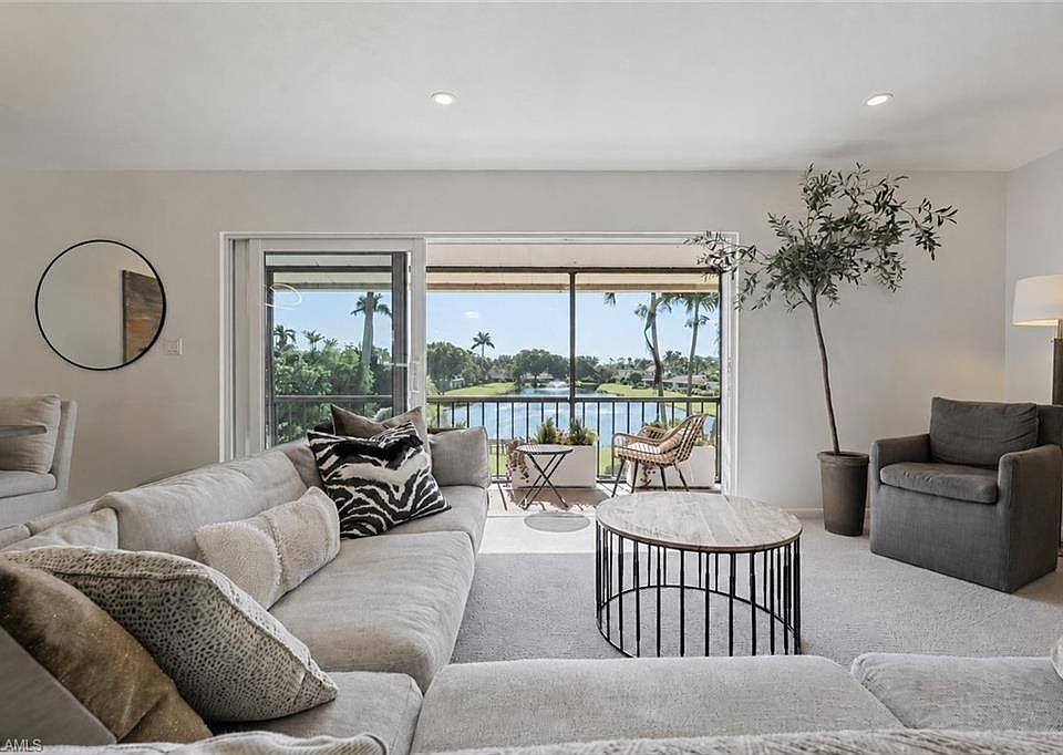 1st image of 185 Palm DR #18L
