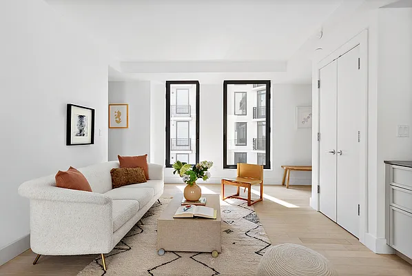 Sold by Compass | media 1