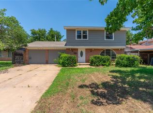929 Musgrave Blvd, Oklahoma City, OK 73114
