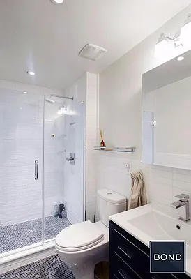 Rented by Bond New York | media 14