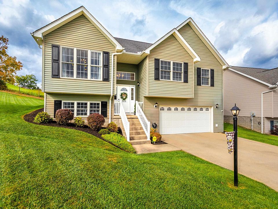 1st image of 513 Santa Fe Ct