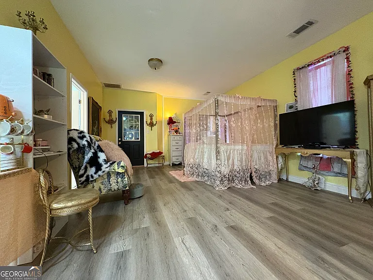 1030 Covered Bridge Rd #2 — Photo 3