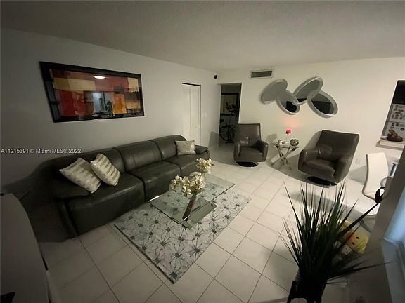 3rd image of 9990 NW 9th Street Cir APT 102