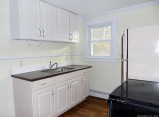 447 Elm St, Monroe, CT 06468