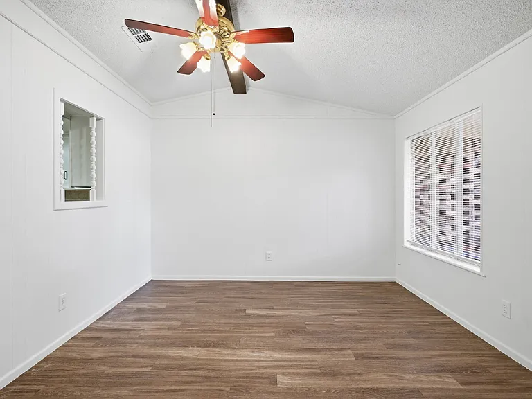 7911 Albany Ave #A — Photo 3