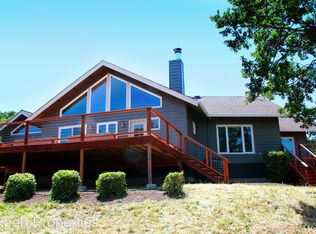 4363 Pioneer Rd, Medford, OR 97501