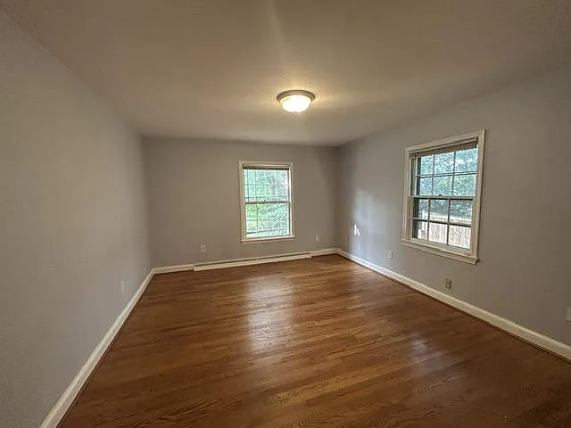 14 Maryland Ave — Photo 9