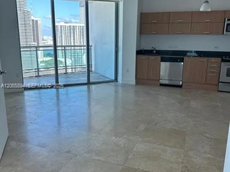 350 S Miami Avenue Rd #2913 — Photo 14