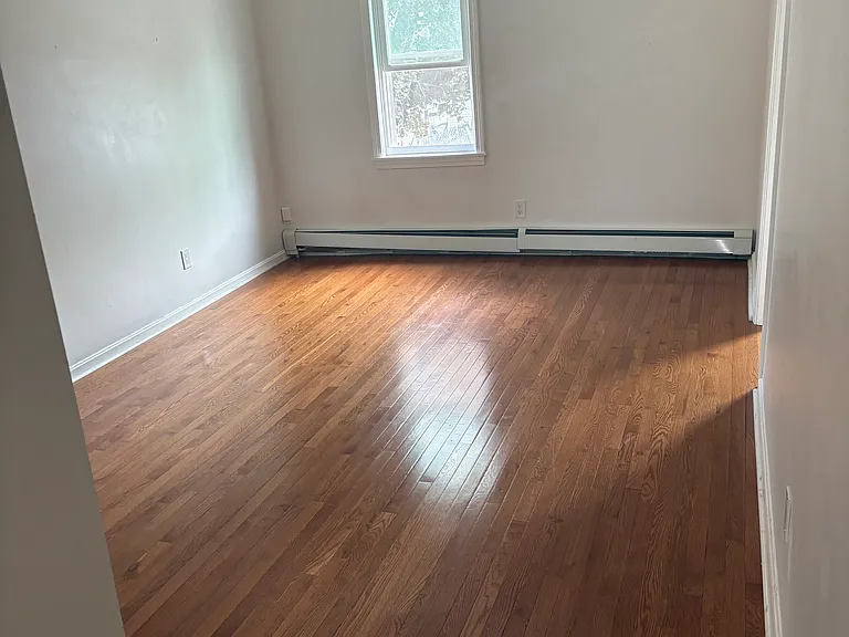 416 Admiral St #1REAR — Photo 10