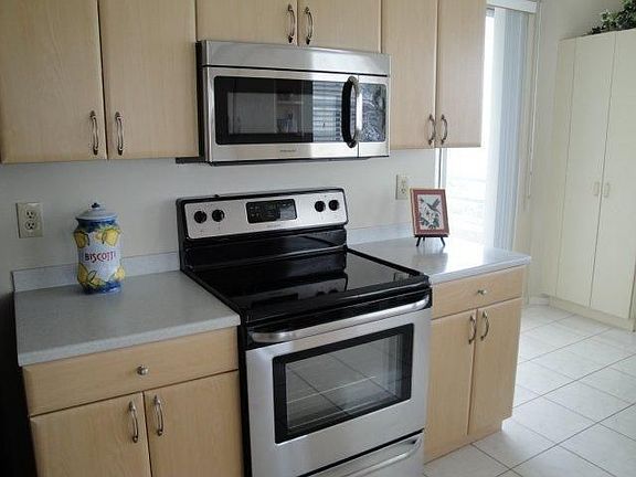 5th image of 7974 Sailboat Key Blvd S APT 501