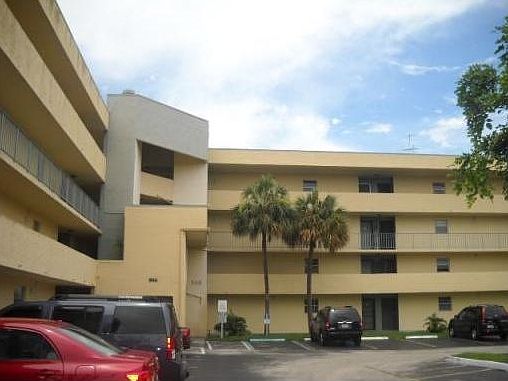 1st image of 706 NW 87th Ave APT 209
