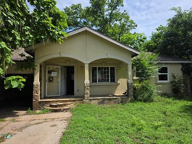 1st image of 1108 E Tulsa St