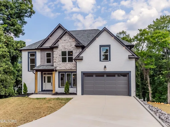 7560 Christin Lee Cir #46, Knoxville, TN 37931