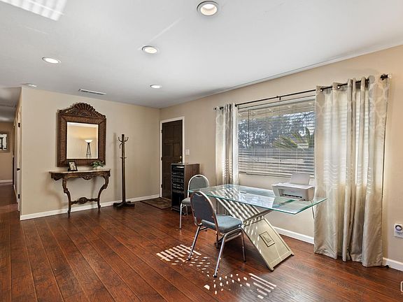 5th image of 17316 Brimhall Rd