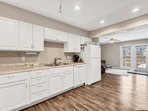 Plenty of cabinet and counter-top space in the kitchen!