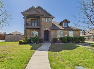 737 Mill Pond Dr, Midlothian, TX 76065